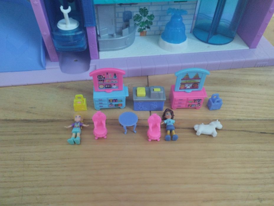 Duży playset Polly Pocket centrum handlowe z windą Mattel