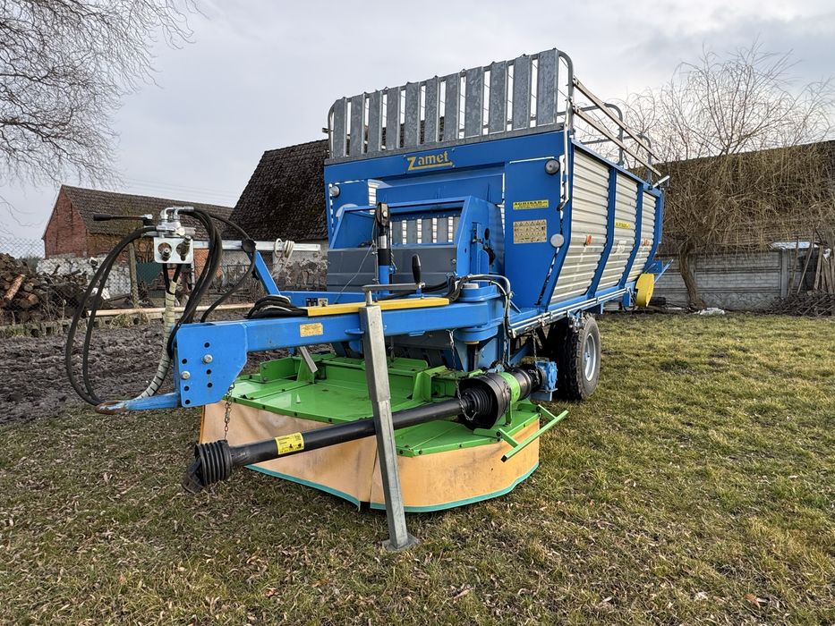 Przyczepa samozbierajaca T635