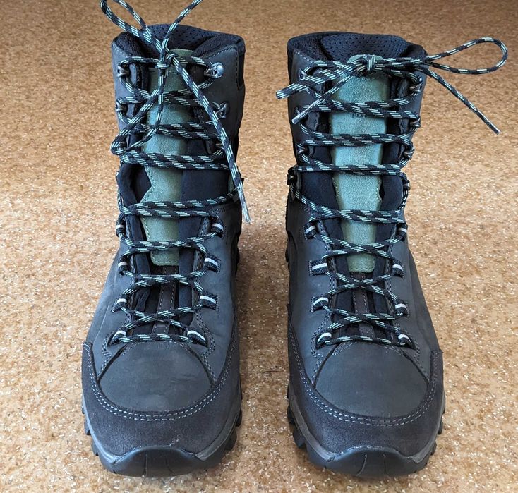 Женские трекинговые ботинки Hanwag Alta Bunion II Lady GTX