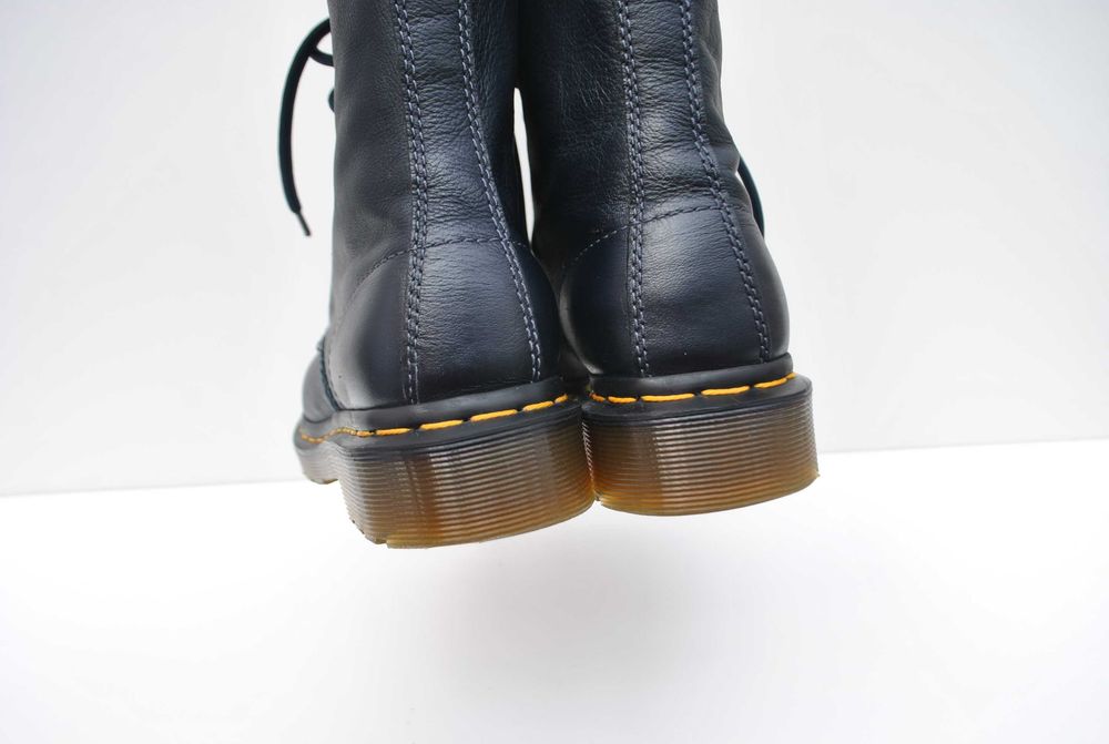 Glany botki Dr Martens 1460 Pascal