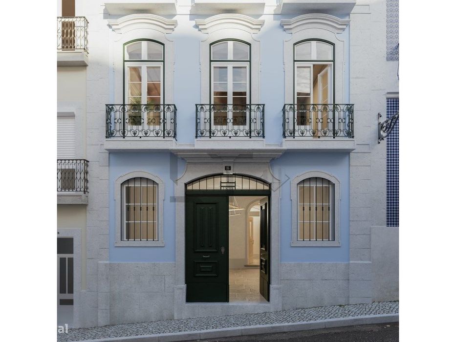 Charmoso Apartamento T1 em Prédio com Pátio e Piscina Comum, para V...