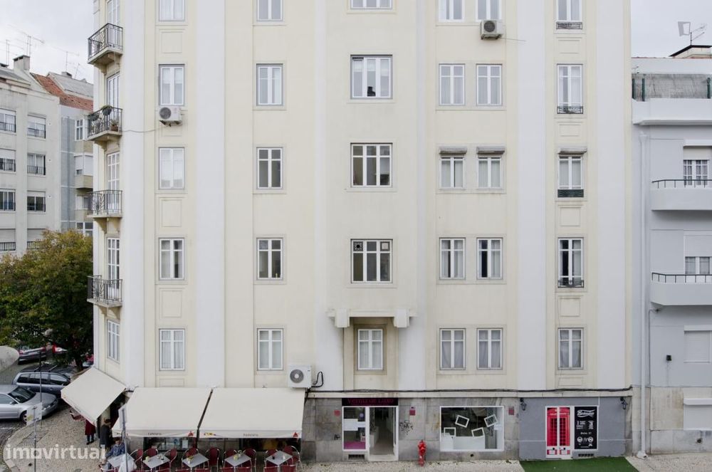 Quarto - localizado em Alameda Lisbon