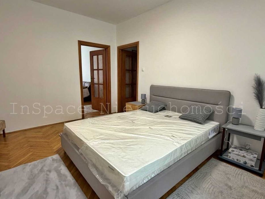 Plac Konstytucji-3 pokoje-61m2-wolne- super lokalizacja