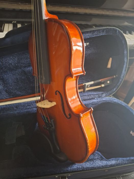 Violino 1/2 PRIMO – Afinado, com estojo, arco e resina