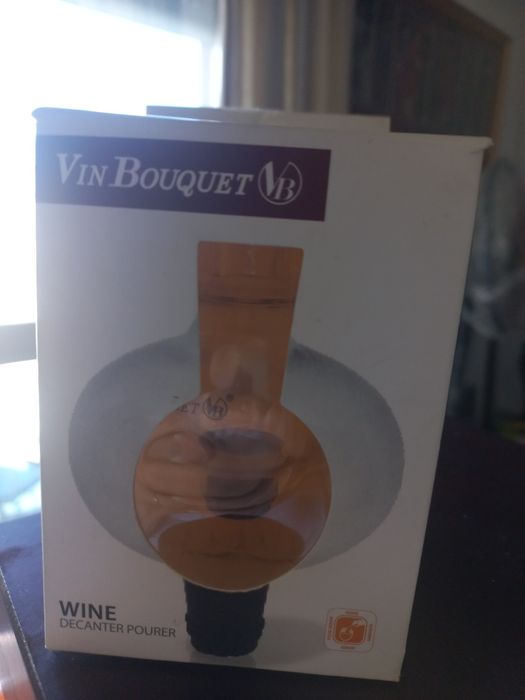 Decanter Pourer da Vin, novo, para casa ou para presente.