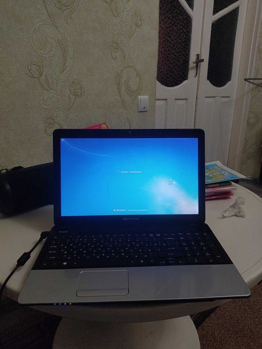Packard Bell

EasyNote TE1182