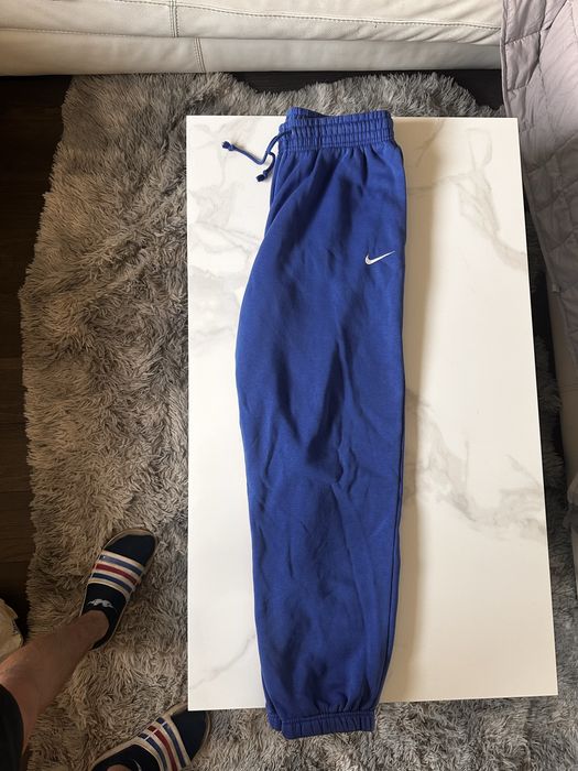 Spodnie dresowe nike niebieskie M stan bdb