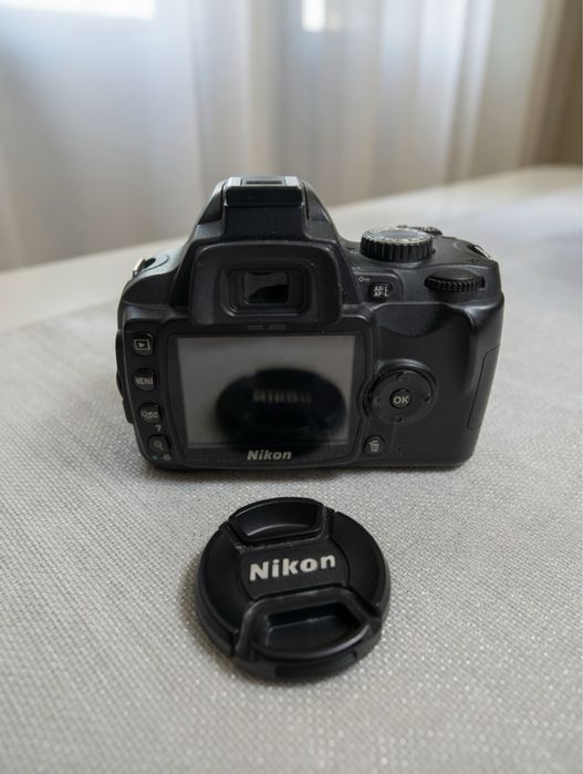 Nikon D60 + об’єктив 18-55 мм