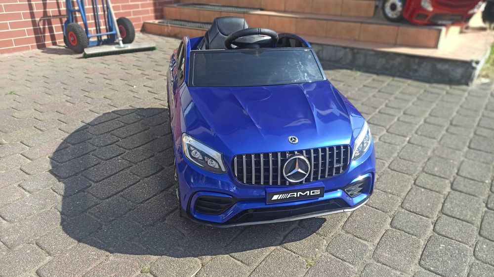 Autko Mercedes GLC 63S Niebieski na akumulator 4×4 HIT!