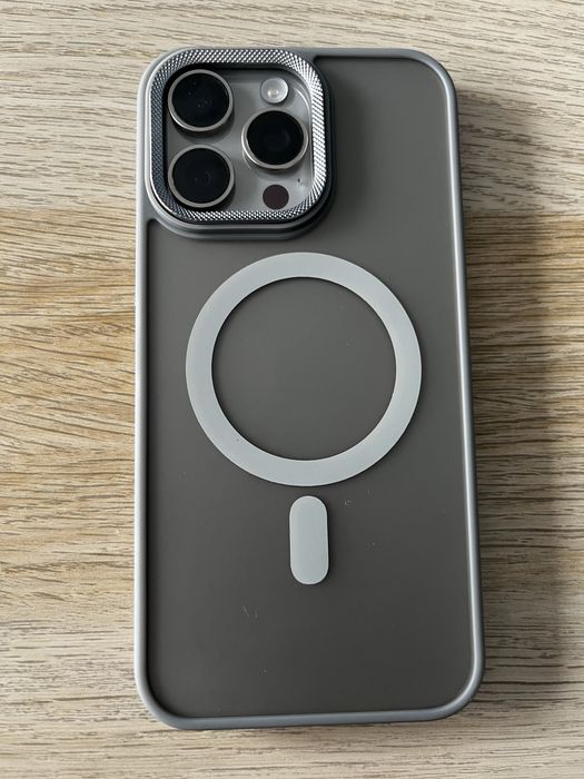 Case iPhone 15 Pro Max / nowe