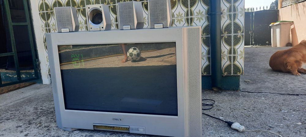 Tv Sony Trinitron retrogaming