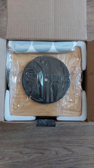 Bambusowy stojak obrotowy na przyprawy 12 słoiczków NOWY NIE ROZPAKOWA