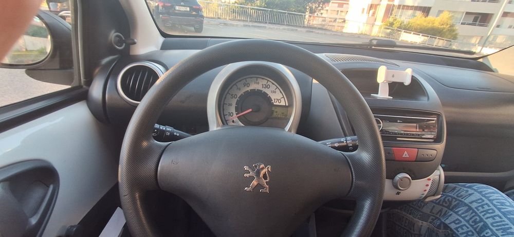 Peugeot  107 . 2009