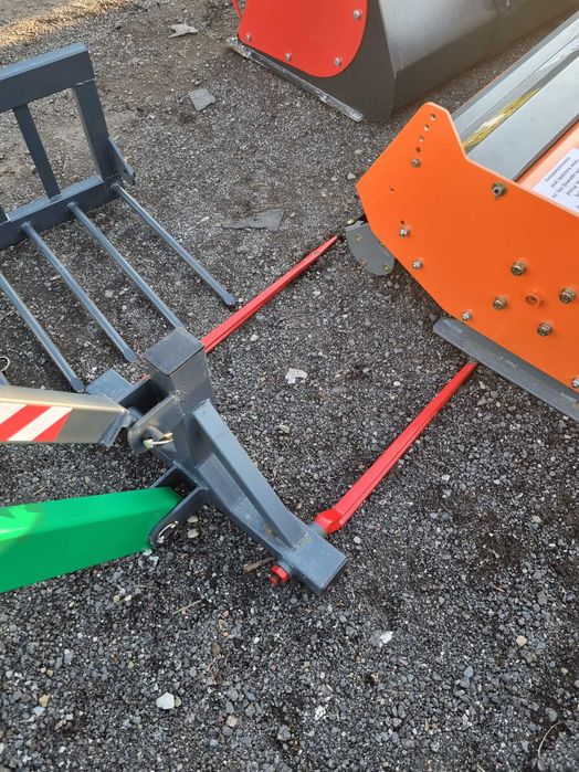 widły do bel i balotów na tył na hydraulice