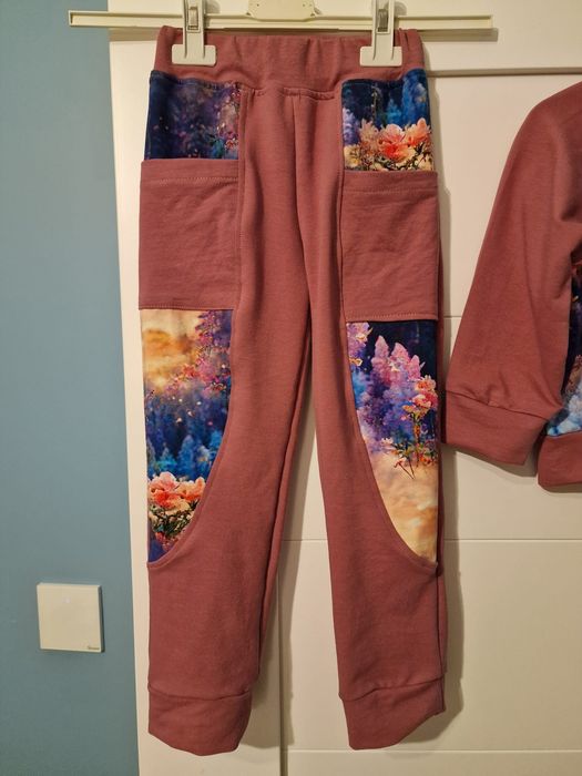 Nowy komplet "Magiczny las" spodnie i bluza oversize rozmiar 110