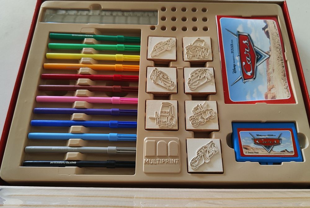 Conjuntos de atividades Disney Cars (Todos 30 euros)