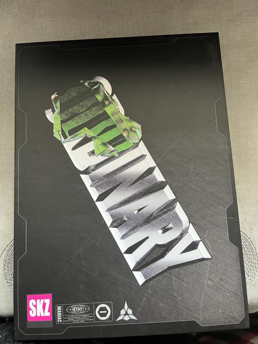 Stray Kids ODDINARY limited version