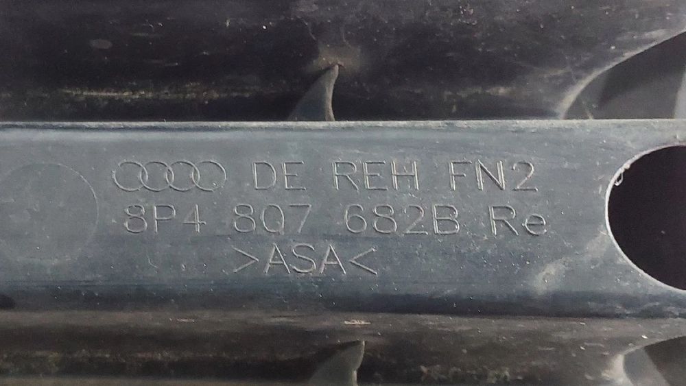 Aro / Mascara Farol Nevoeiro AUDI A3 (8P1)