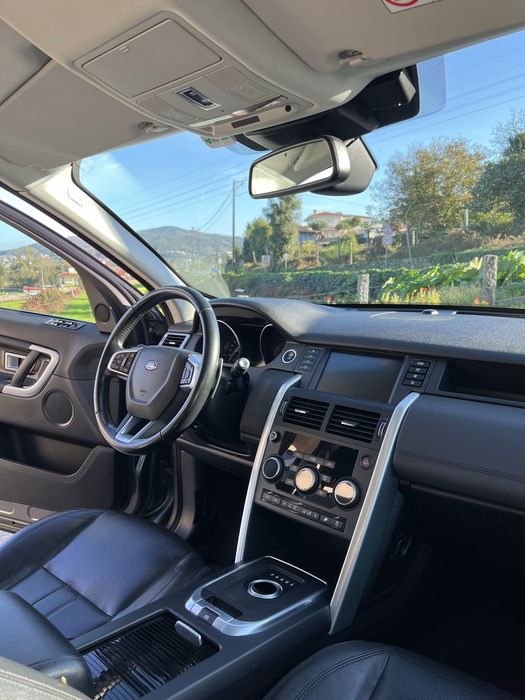 Land Rover Discovery Sport 2.0 TD4 180HP Auto 4x4 SE