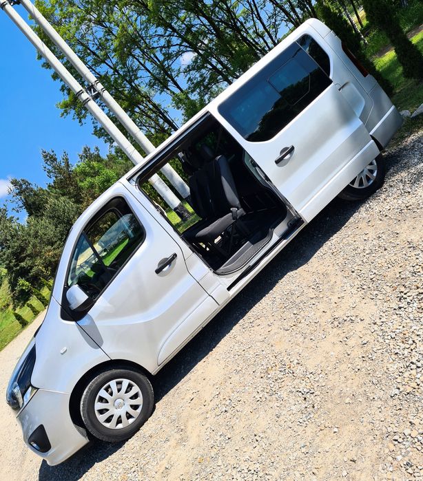 Usługi Transportowe dostawa przewóz osób oraz wynajem busa 9 osobowego