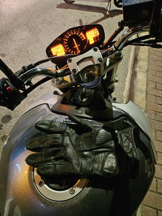 Suzuki GSR 600 (original)