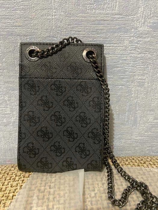 Жіноча сумочка GUESS