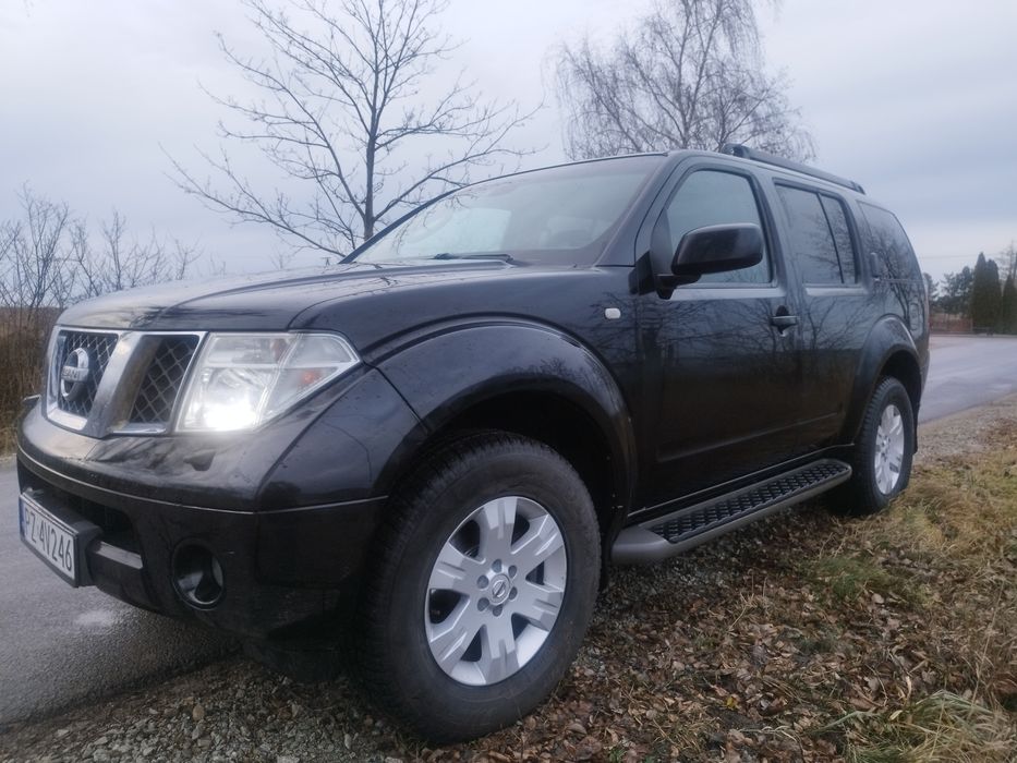 Nissan Pathfinder 2.5 dCi 4×4 (7 osobowe)
