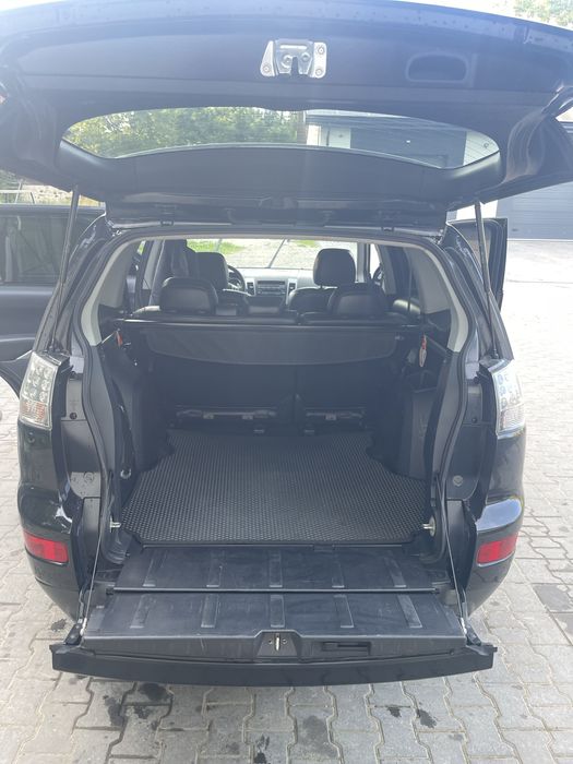 Продам Mitsubishi Otlander XL