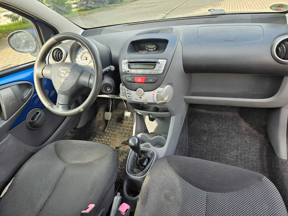 Toyota Aygo 1.0 2010r