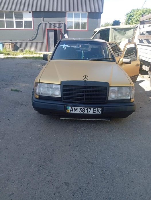 Срочно продам Ауді 100 А6 С4