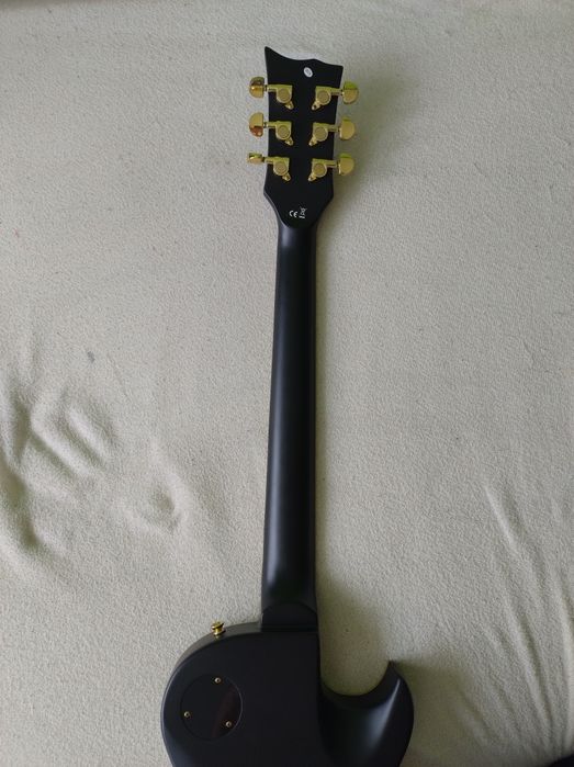 Harley Benton Progressive Line dla leworęcznych