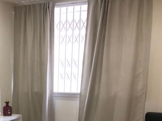 2 Grades de segurança tipo lagarta em aço lacas de branco/extensíveis