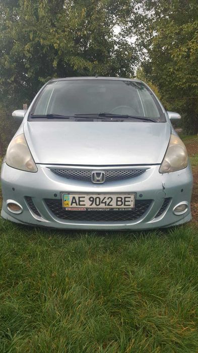 Продам авто HONDA JAZZ