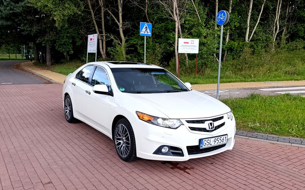 Honda Accord 2009/10 r  2.0 156 km Automat Executive Biała Perła Skóra Xenon Alu 18