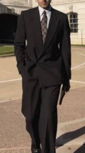 Top luxury special garnitury męskie Yves Saint Laurent jak nowe