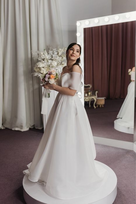 Весільна сукня після хімчистки в новому стані