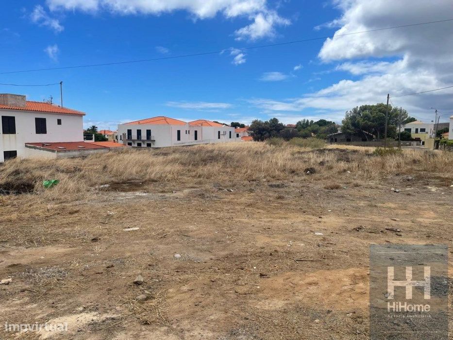 Terreno com projecto no Sítio do Campo de Baixo, Ilha do Porto Santo