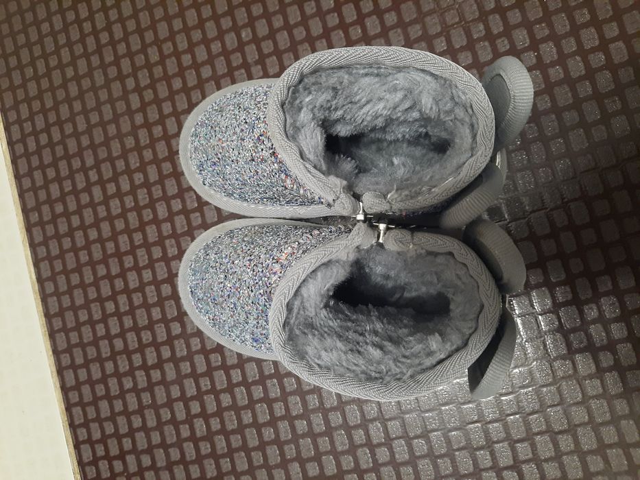 Дитячі теплі уги