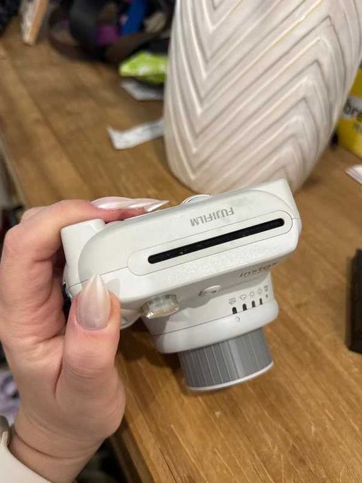 Câmara Analógica Instax mini 9 + Capa protetora