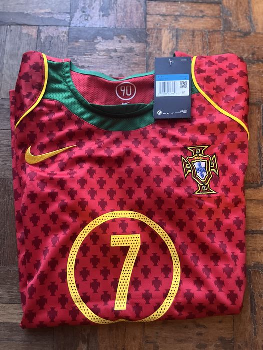Camisola Portugal Euro 2004 - Figo #7