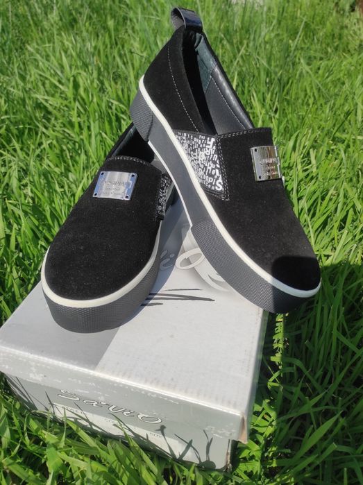 Мокасини, сліпони замша чорні нові 37р