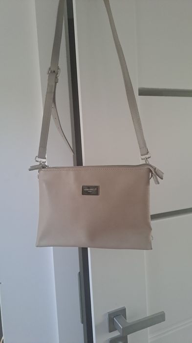 Dwukolorowa torebka listonoszka komunia wesele David Jones