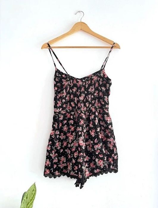 Macacão Floral Bershka S Novo