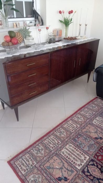 Moveis antigos lacados (em muito bom estado)