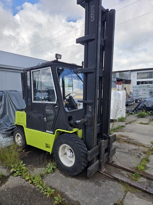 Wózek widłowy ,Sztaplarka CLARK c500