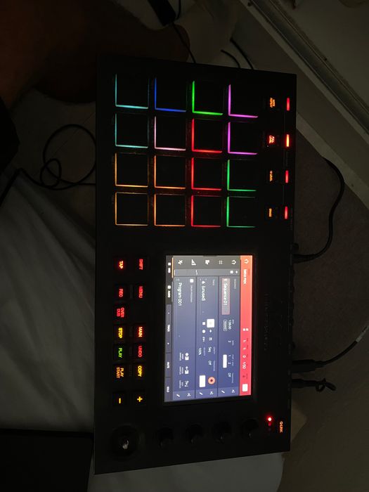 AKAI MPC Professional TOUCH