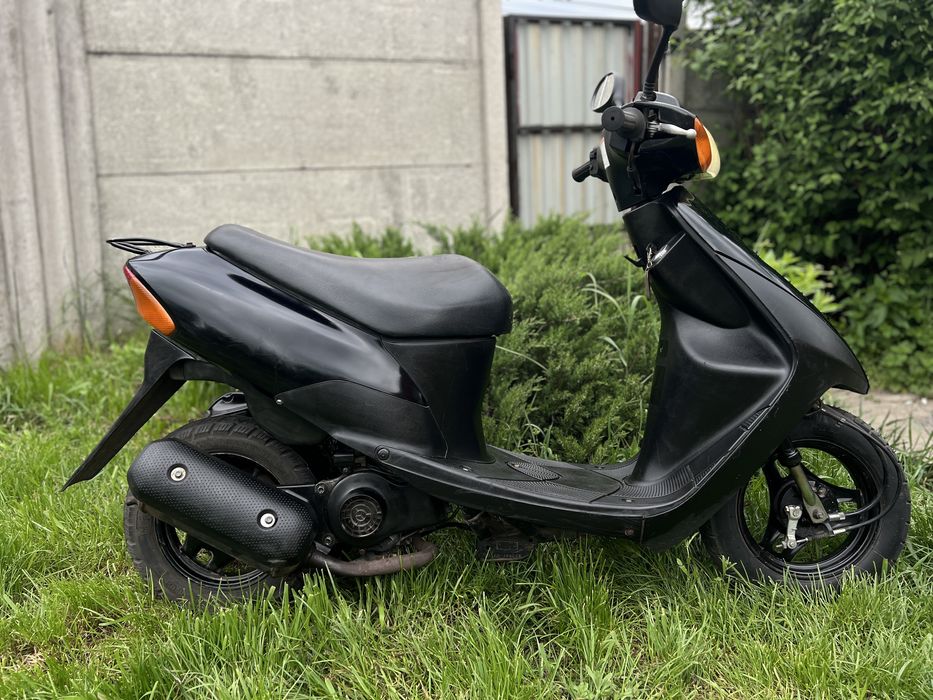 Скутер Suzuki Lets 3 . Бабочка.