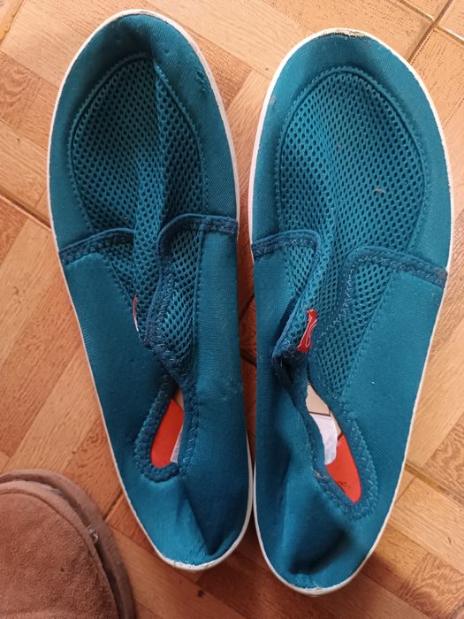 Sapatos de água Decathlon