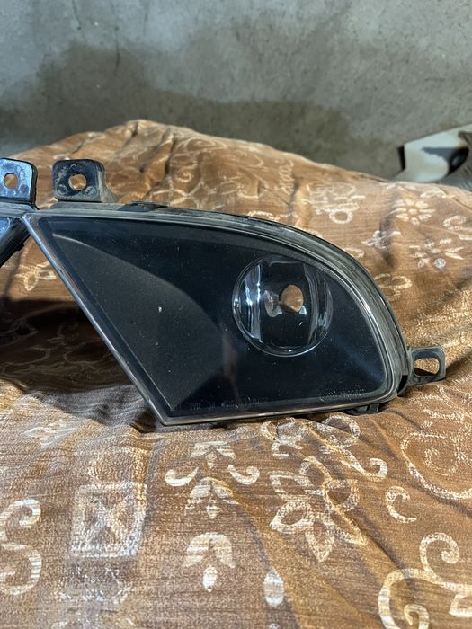 Продам Туманки бмв е 60