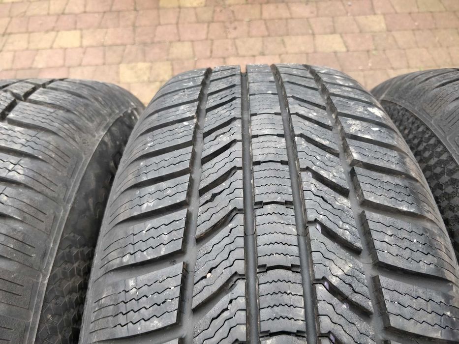 4052. Opony 225/50/17 Continental 7.5mm 2023r cena za 2szt